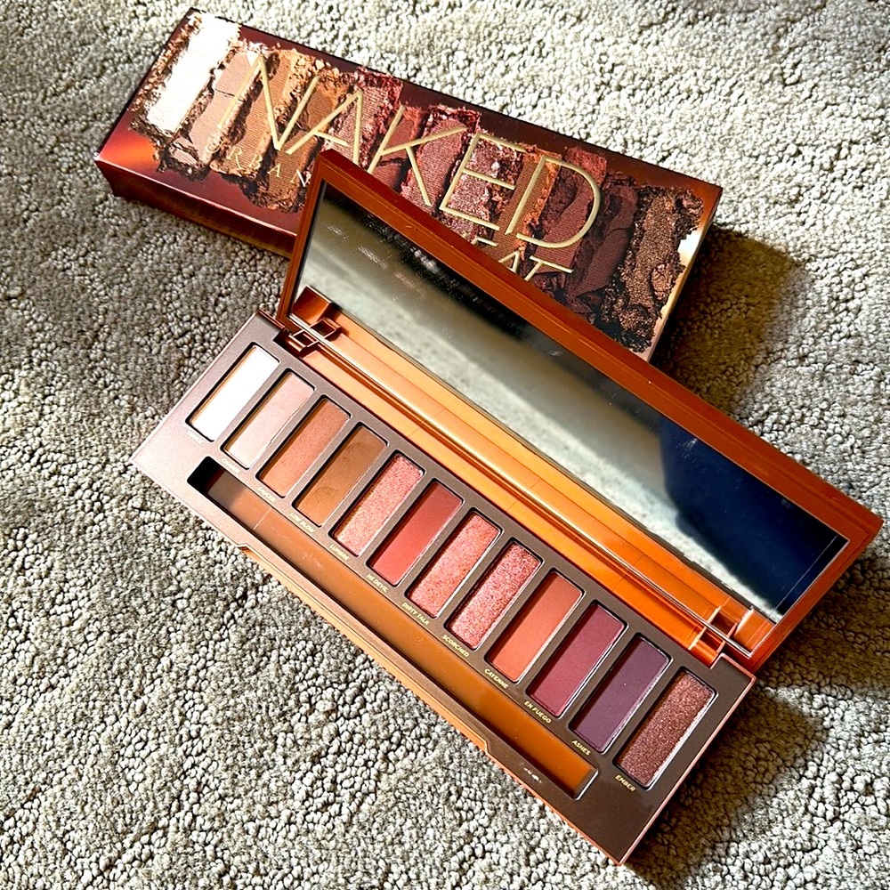 Like New UD Naked Heat Palette